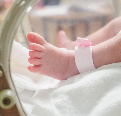 STF: em caso de bebê internado desde nascimento prematuro, a data de início de contagem da licença-maternidade para a mãe é o dia da alta hospitalar