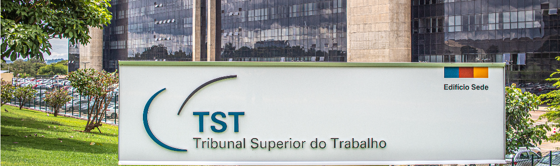 1ª Turma/TST: é válida norma coletiva que fixou o salário básico como base de cálculo do adicional de periculosidade do eletricitário