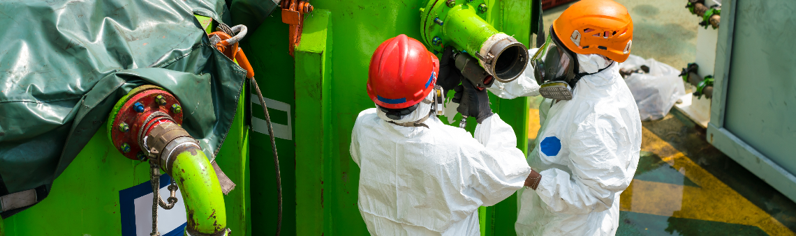 TRT/SP: Empregada que não acessa área de tanque de óleo diesel fechada não tem direito à adicional de periculosidade